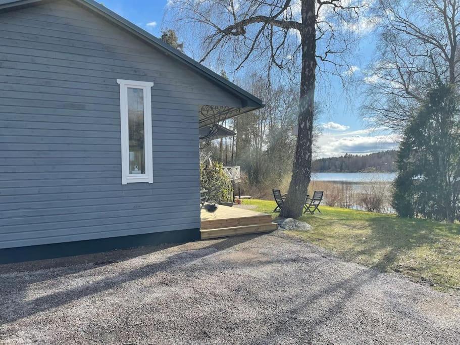 Nyrenoverat Strandnaera Med Fantastisk Utsikt Rimbo Exterior photo